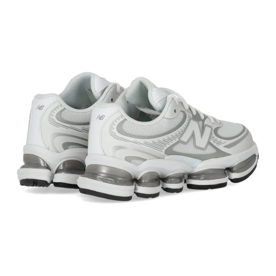 ABZORB 2000 Sneaker