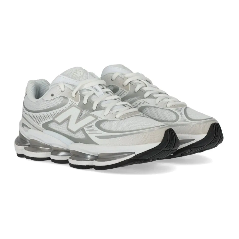 ABZORB 2000 Sneaker