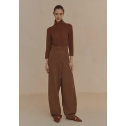 After, pantalon envolvente de lino henna-