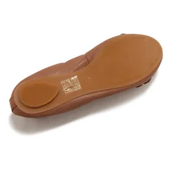 Bailarinas Ruffle Nude Tachuelas