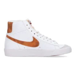 Blazer Mid 77 Sneakers
