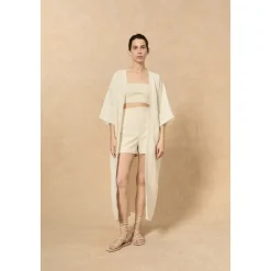 Blusa Estilo Kimono