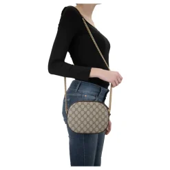 Bolso cruzado de cuero elegante