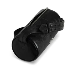Bolso de Hombro Negro con Logo Plaque