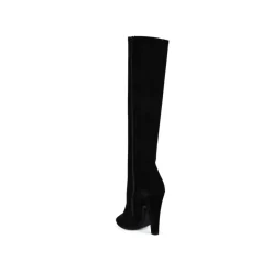 68 Boots