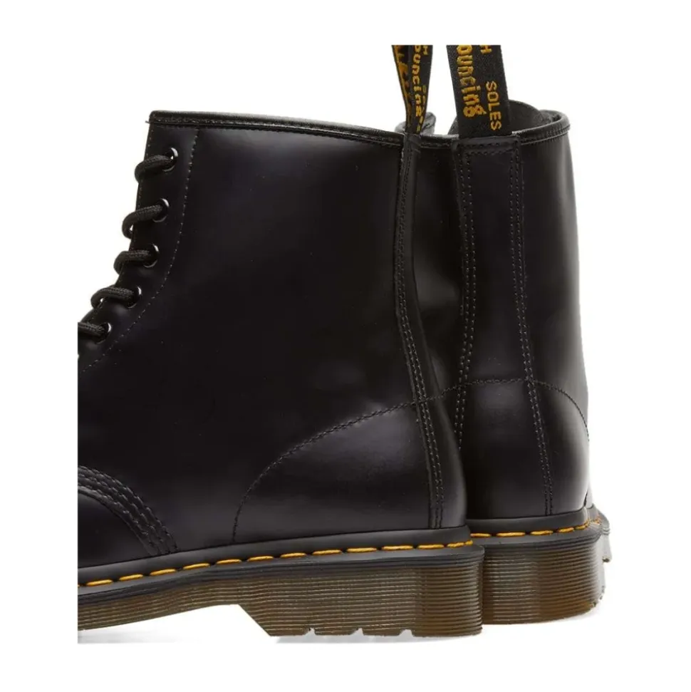 Bota con cordones 1460