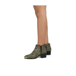 Botas