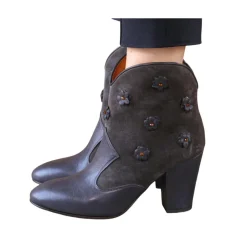 Botas Altas Rústicas de Cuero