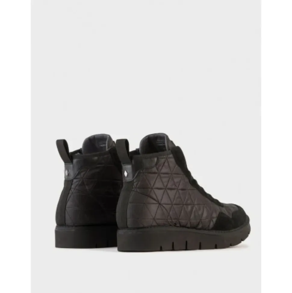 Botas con Cordones