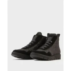 Botas con Cordones