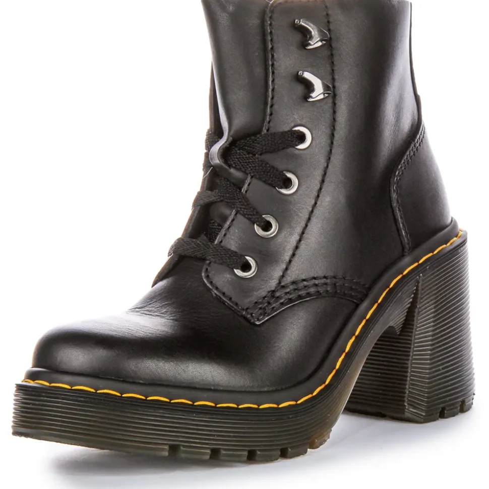 Botas de cuero con cordones