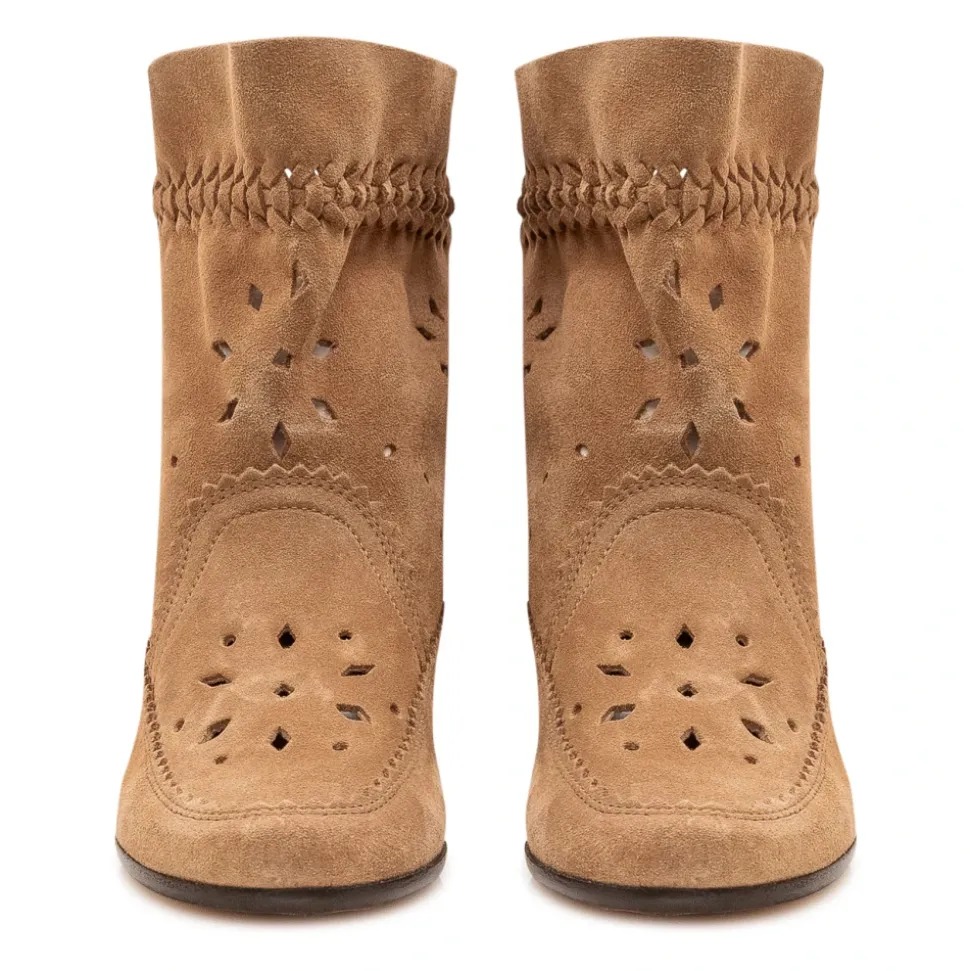 Bota Woosta