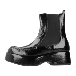 Botines Chelsea clásicos de cuero negro