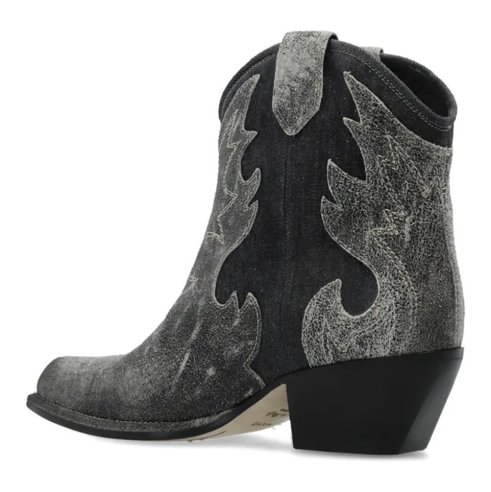 Botines de Tacón