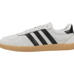 Breaknet Sleek Sneakers