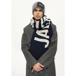 Bufanda con Logo de Flecos