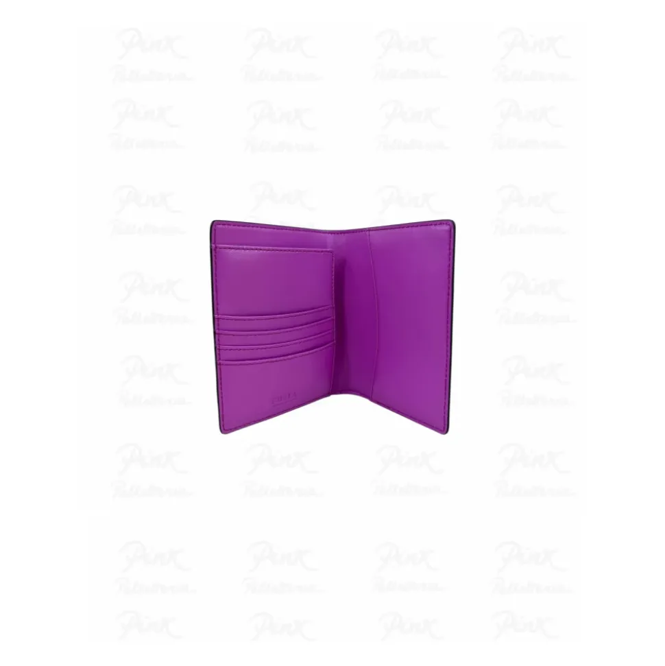 Camelia S Passport Holder