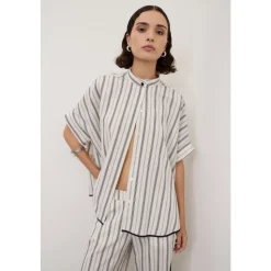 Camicia coreana