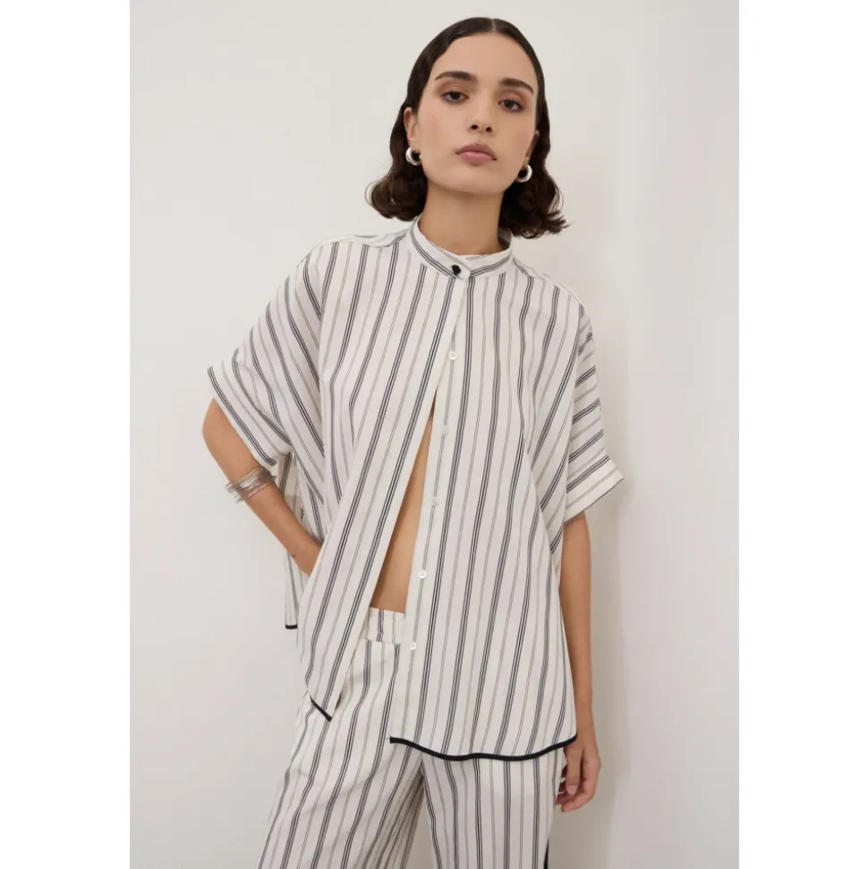 Camicia coreana