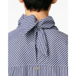 Camisa a Rayas con Cuello Bandana