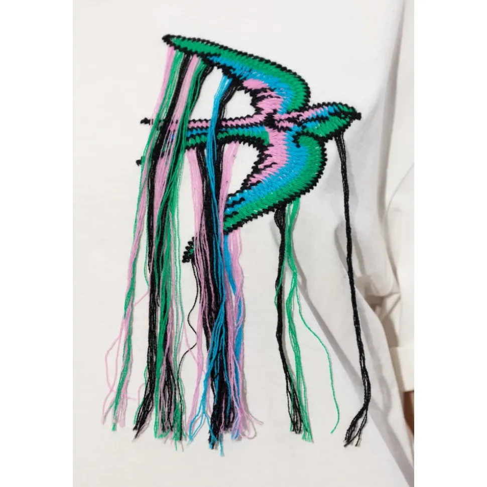 Camiseta con parche
