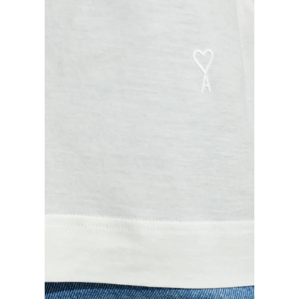 Camiseta de Cuello Redondo de Corte Clásico