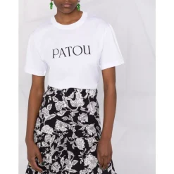 Camisetas y polos blancos para mujeres