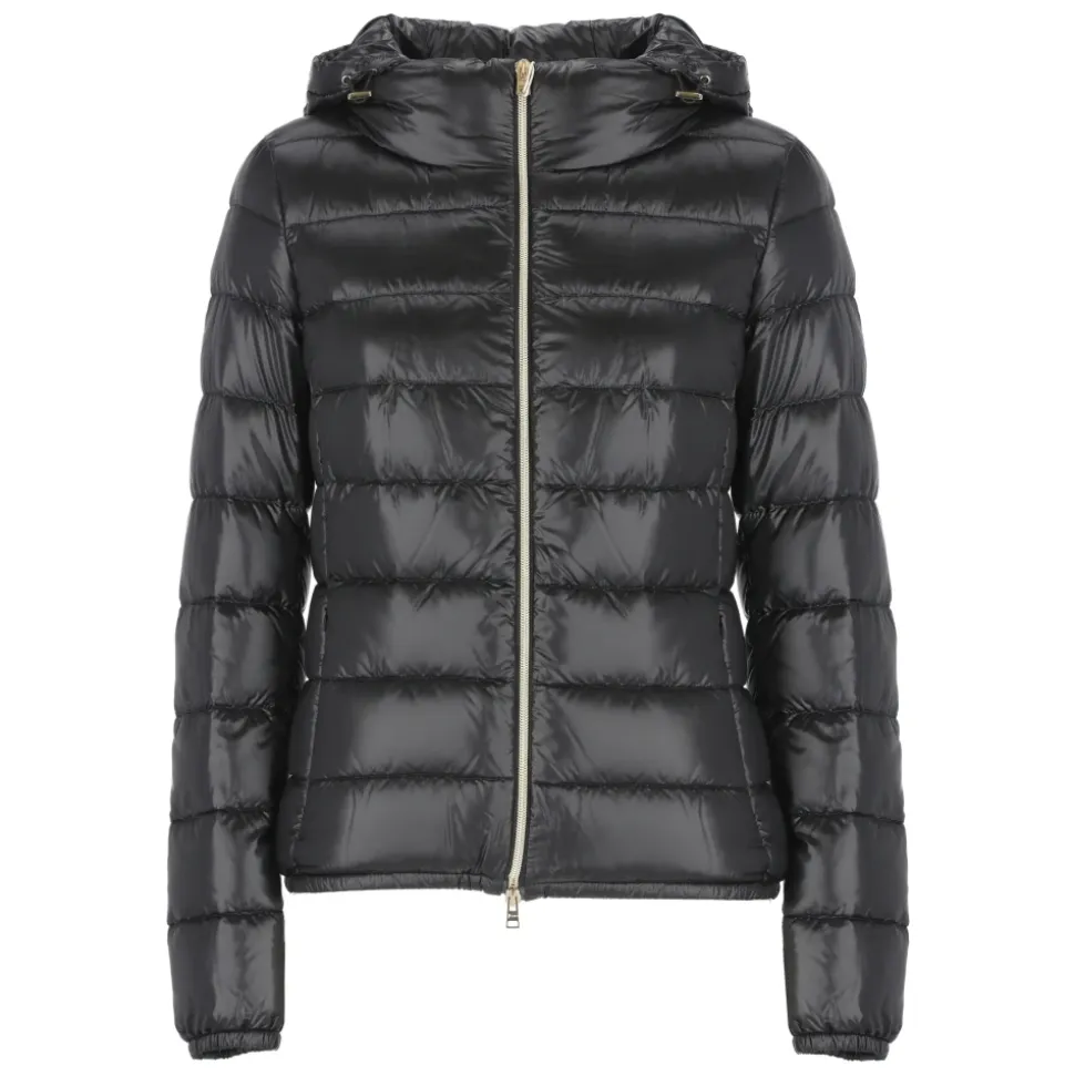 Chaqueta Acolchada Negra con Cuello Alto