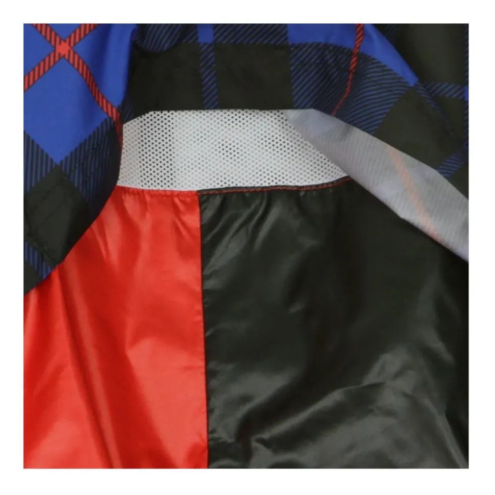 Chaqueta cortavientos tejida
