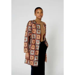 Chaqueta de Crochet con Lentejuelas