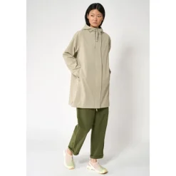 Chaqueta Impermeable Néboa