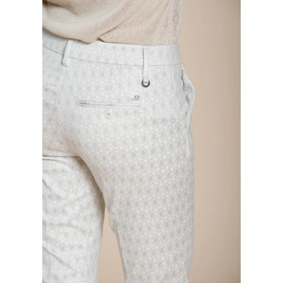 Chinos