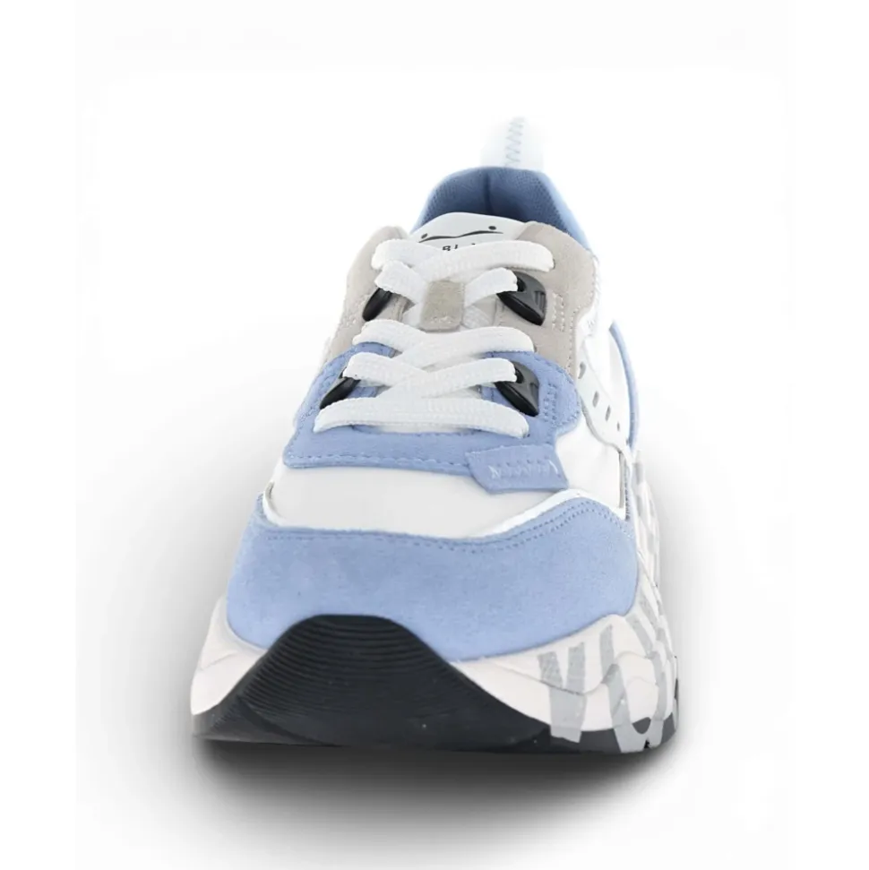 Club105 Sneaker