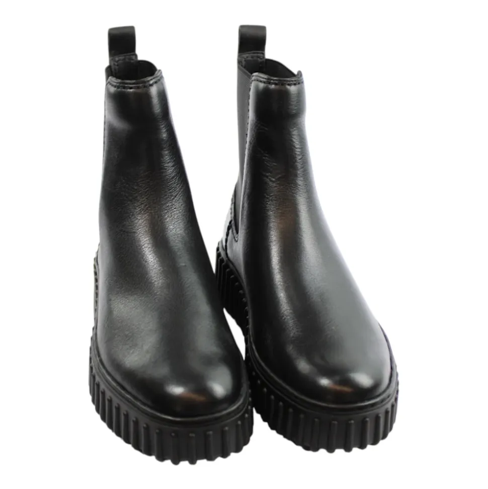 CUERO NEGRO