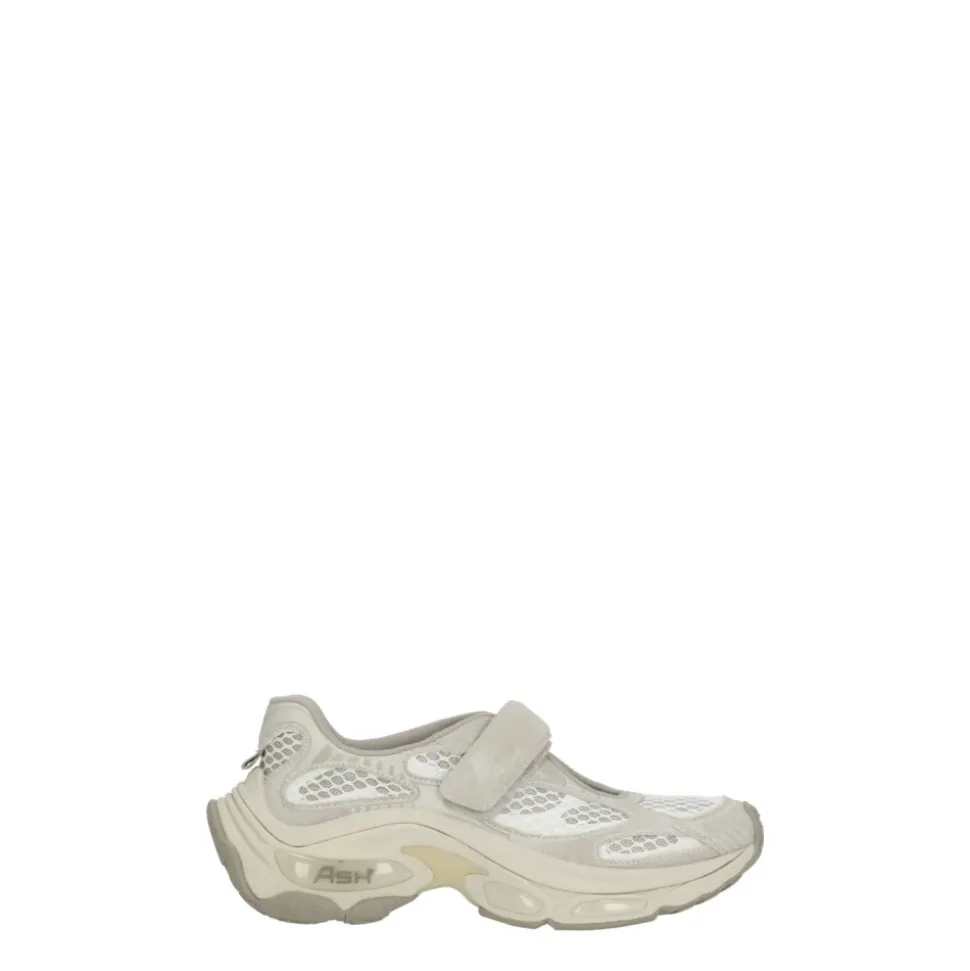Drake Sneaker