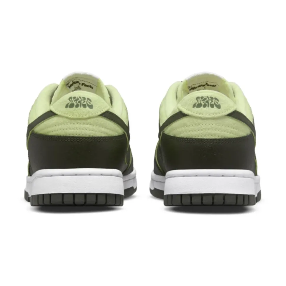 Dunk Low Avocado Sneakers