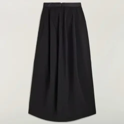 Falda Maxi con Detalle Acolchado