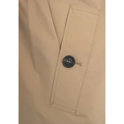 Gabardina Acampanada con Detalles de Logotipo