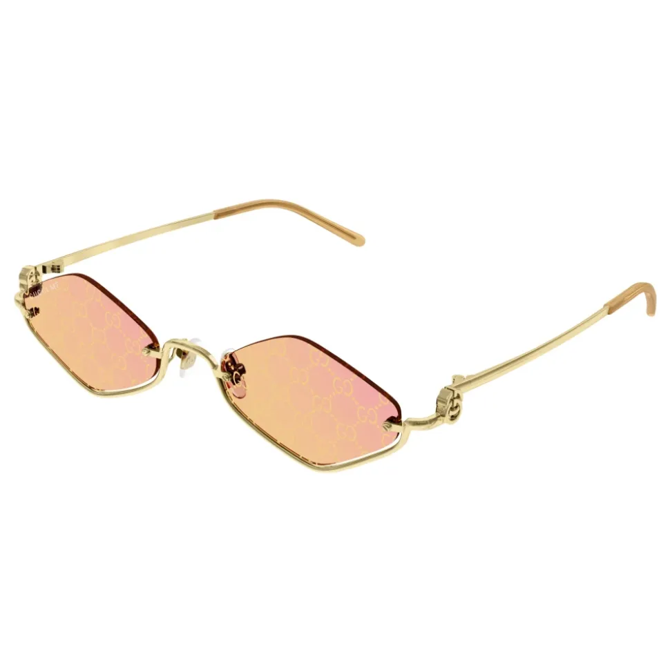 Gafas de sol elegantes en negro