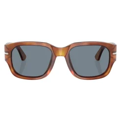 Gafas de sol elegantes en tono marrón