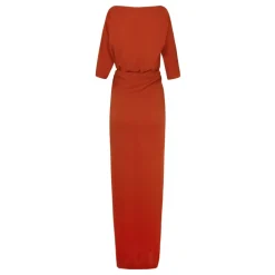 Genara, vestido en seda bermellon-