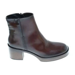 Heeled Boots