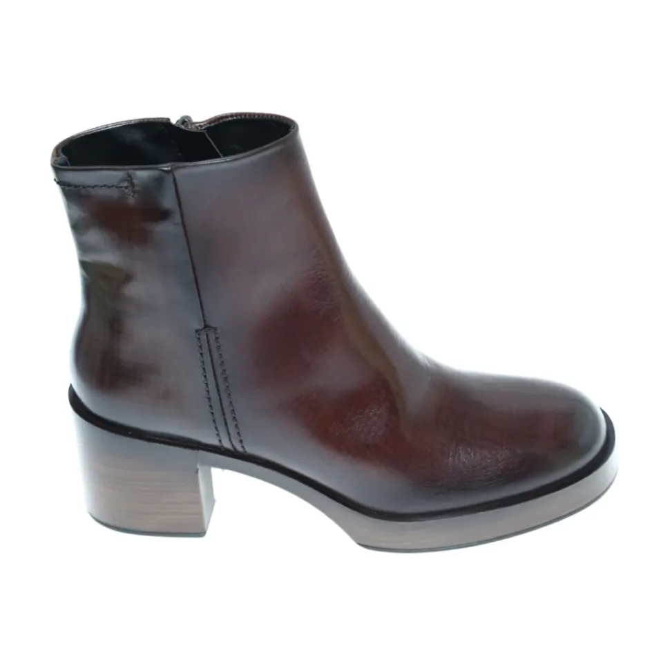 Heeled Boots