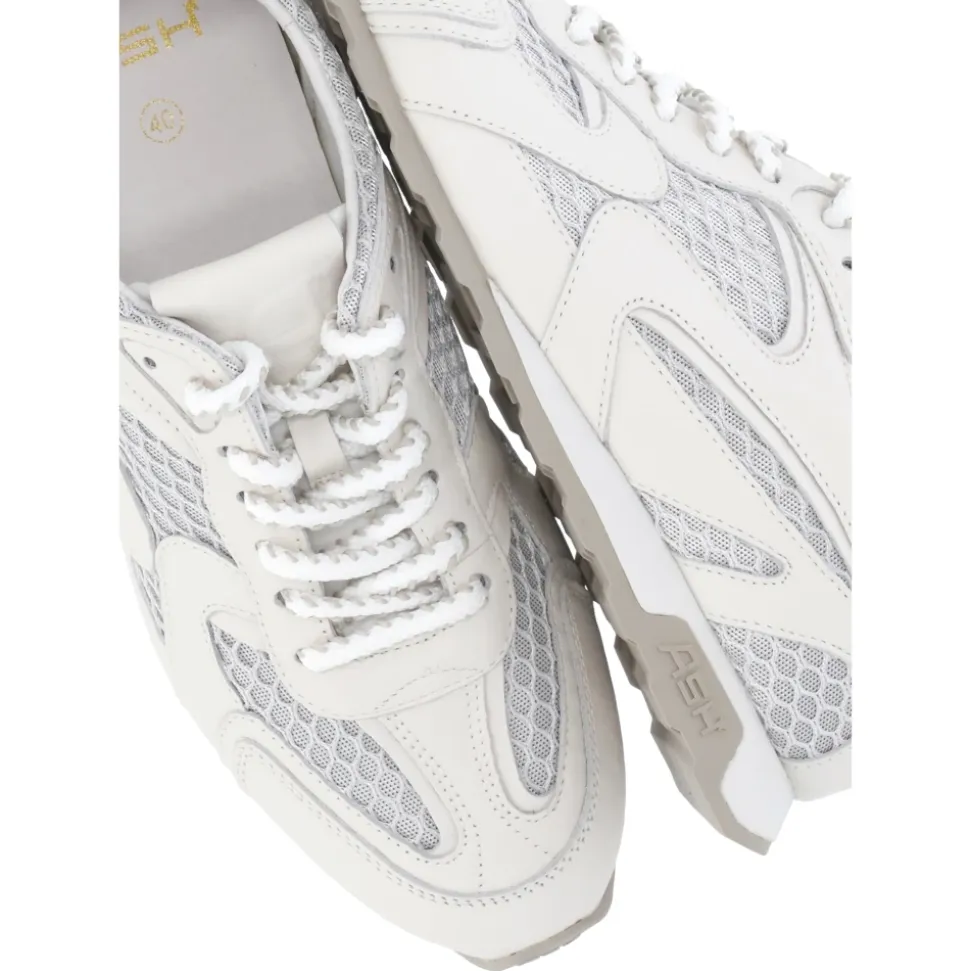 Kasarnet Sneakers