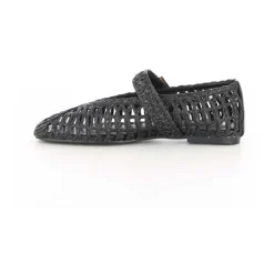 10242 Loafers