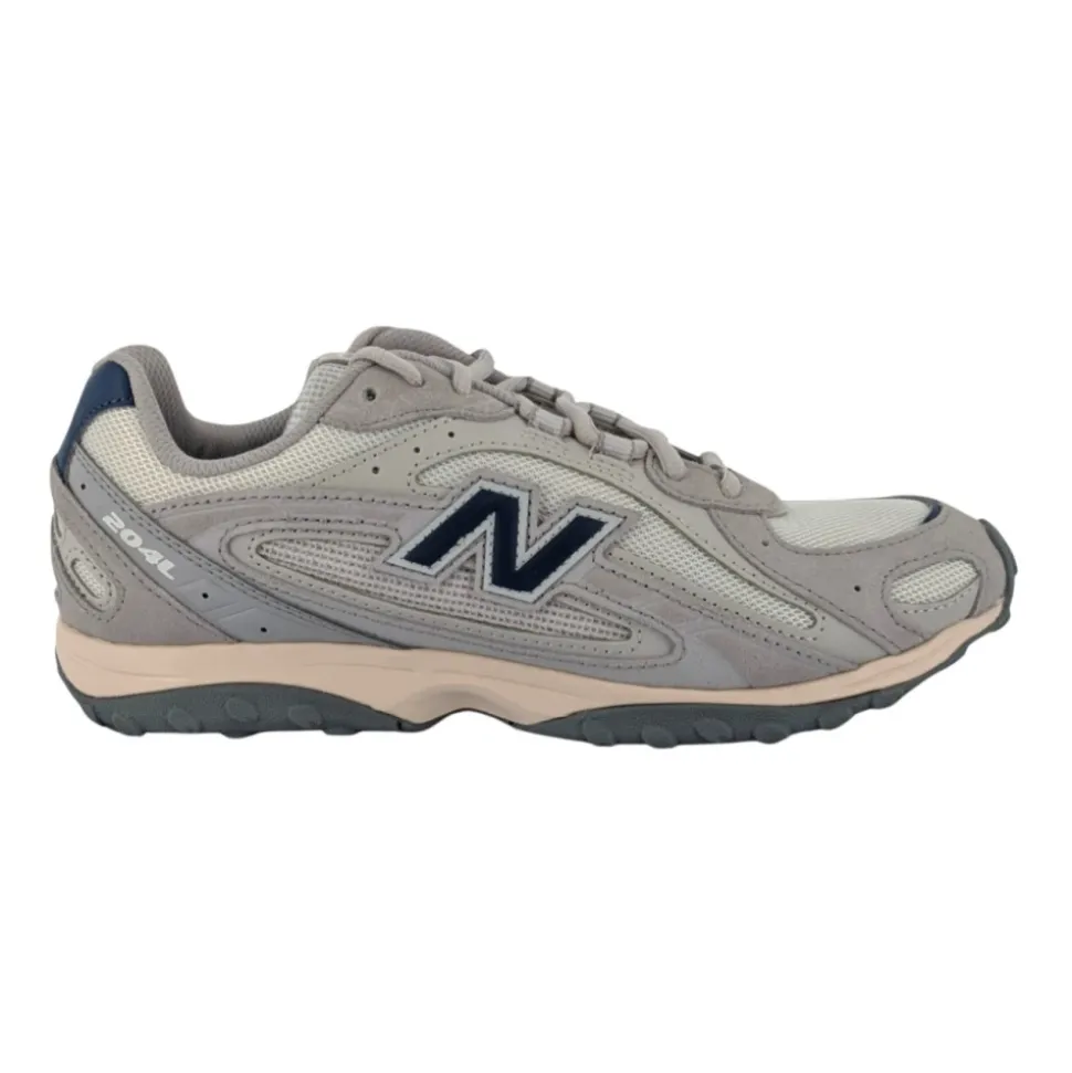 204L Sneakers