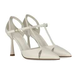 Maura Pump