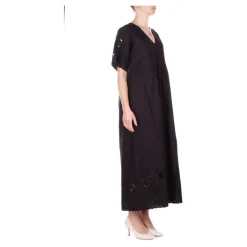 Maxi Vestido con Detalles de Ojal