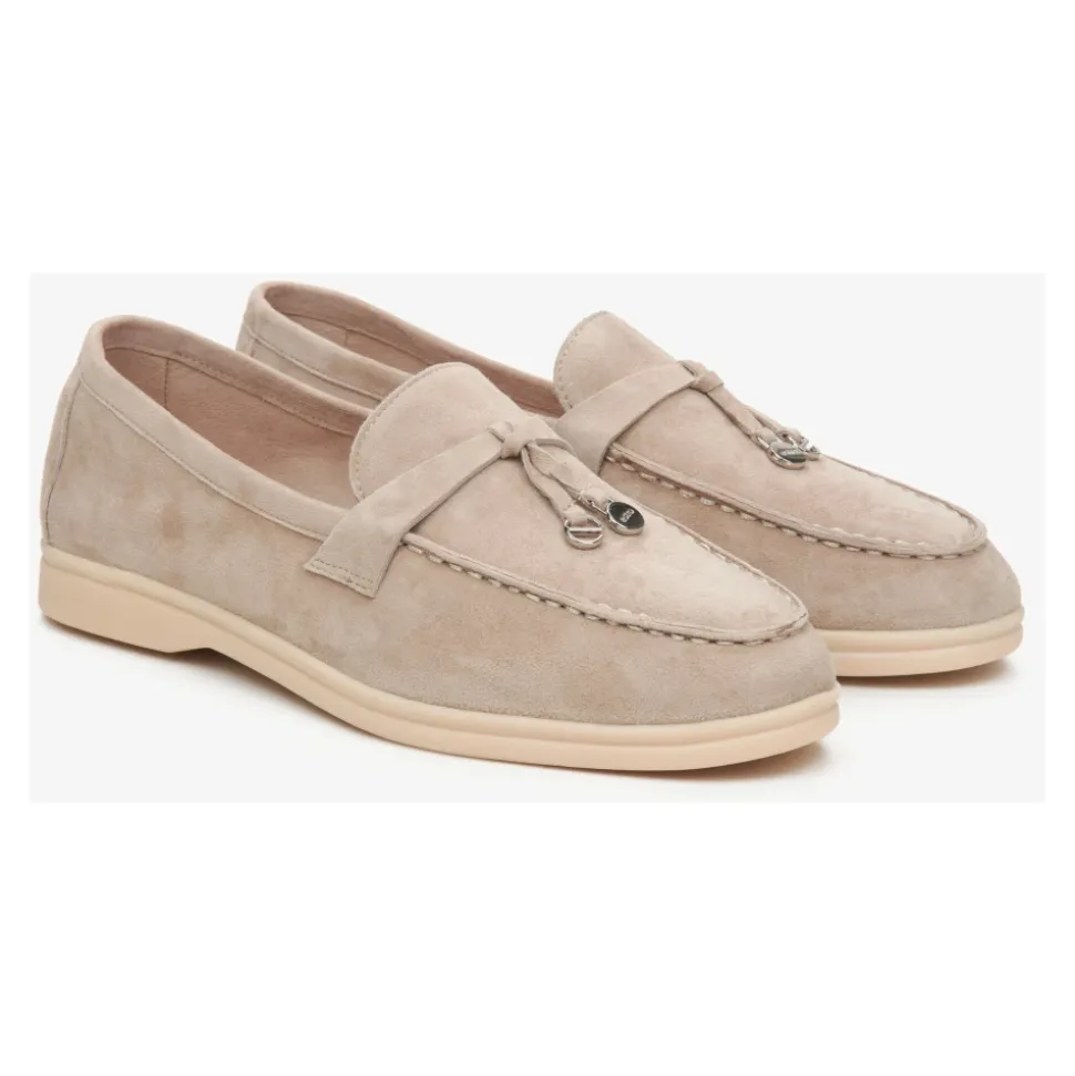 Mocasines con Borlas
