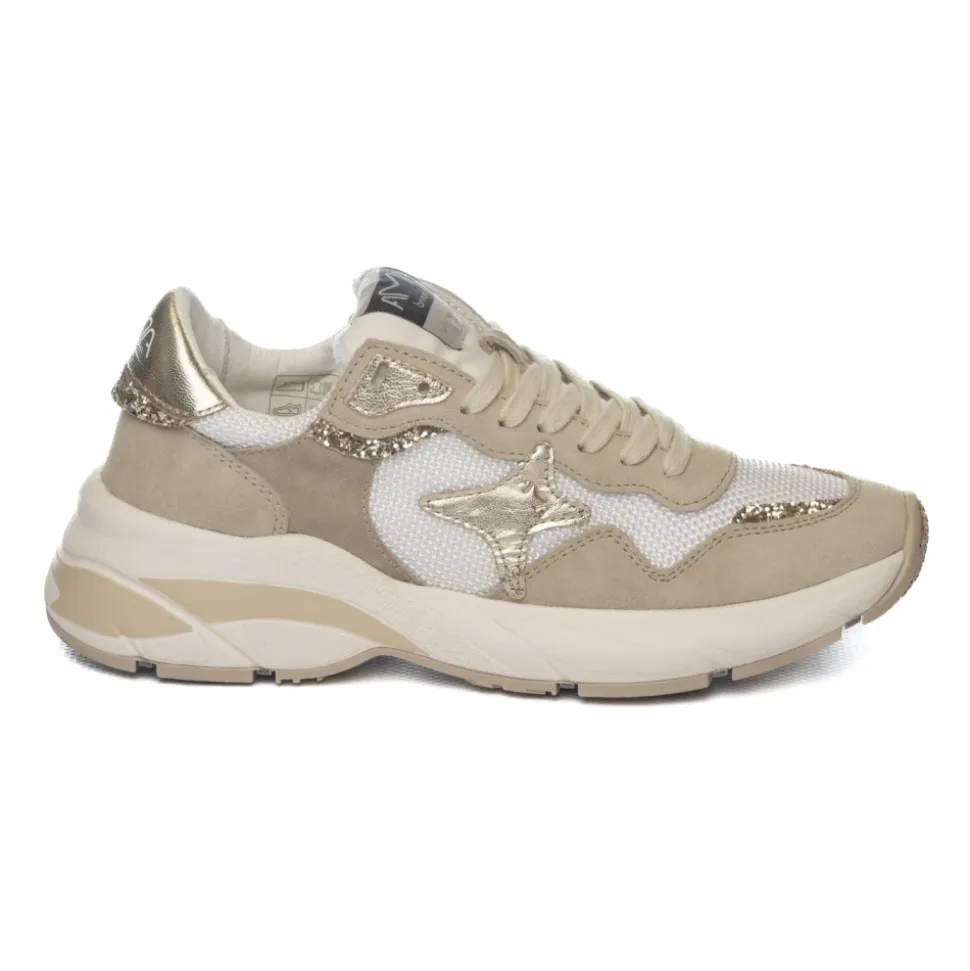 Moon Sneaker